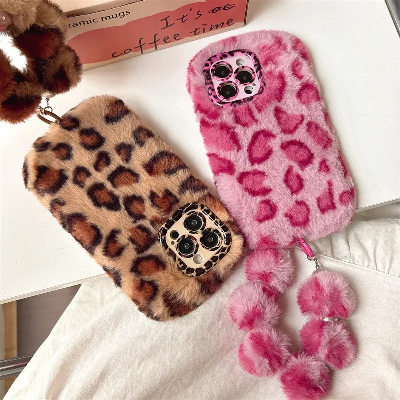 Phone Cases For Iphone 16 - 세련된 레오파드 무늬의 부드러운 플러시 소재